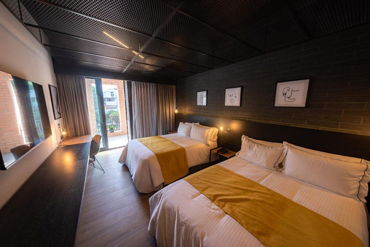 Fulton Business Luxury Hotel Γκουανταλαχάρα Εξωτερικό φωτογραφία