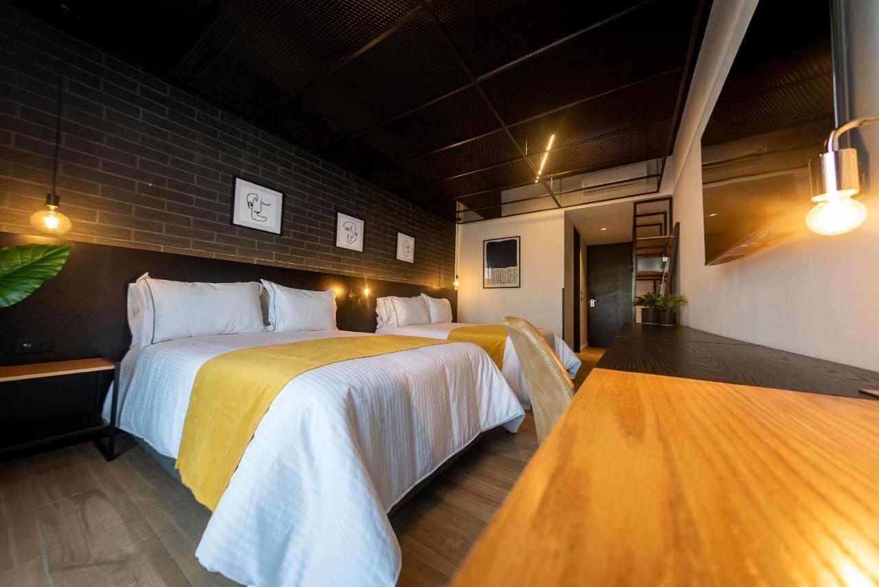 Fulton Business Luxury Hotel Γκουανταλαχάρα Εξωτερικό φωτογραφία