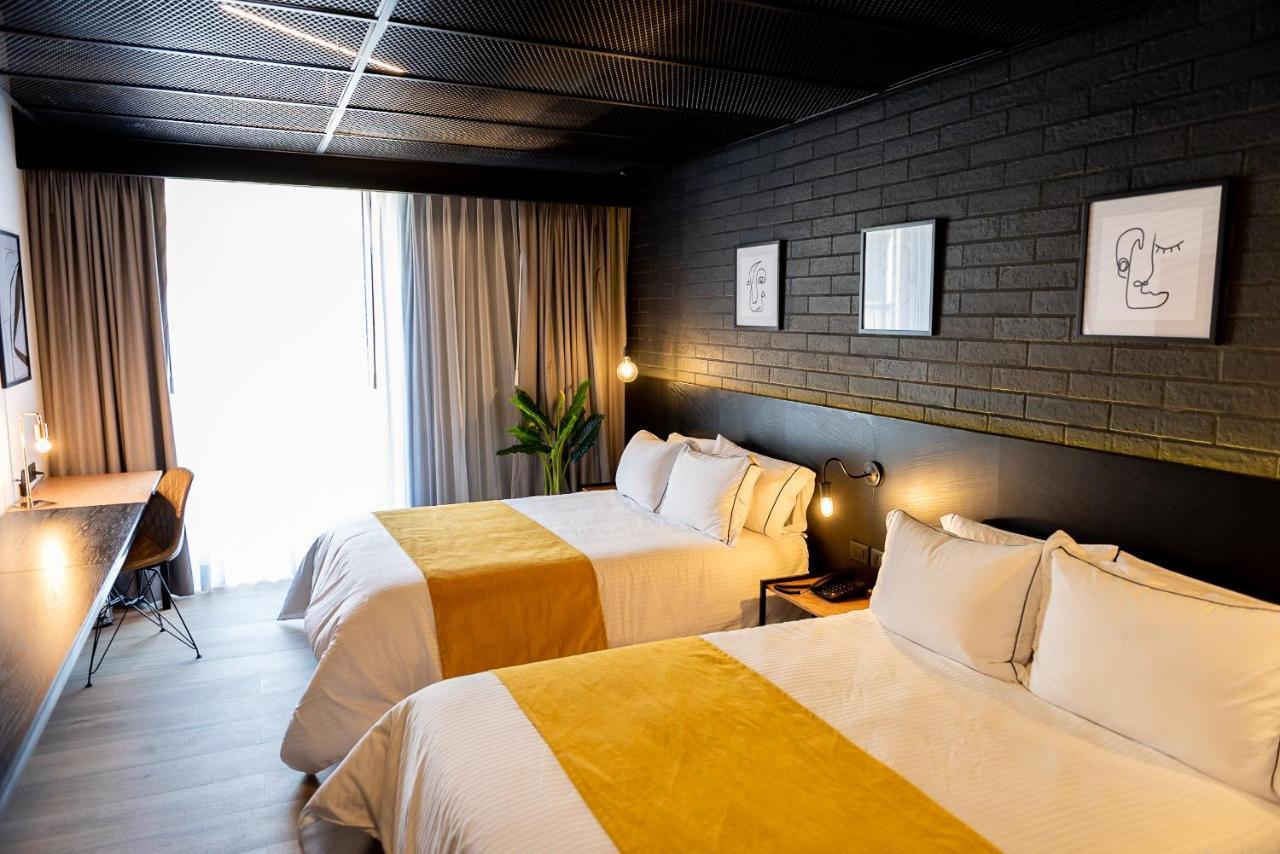 Fulton Business Luxury Hotel Γκουανταλαχάρα Εξωτερικό φωτογραφία