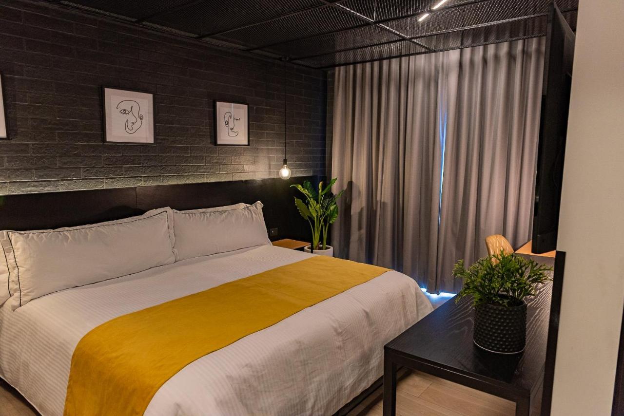 Fulton Business Luxury Hotel Γκουανταλαχάρα Εξωτερικό φωτογραφία