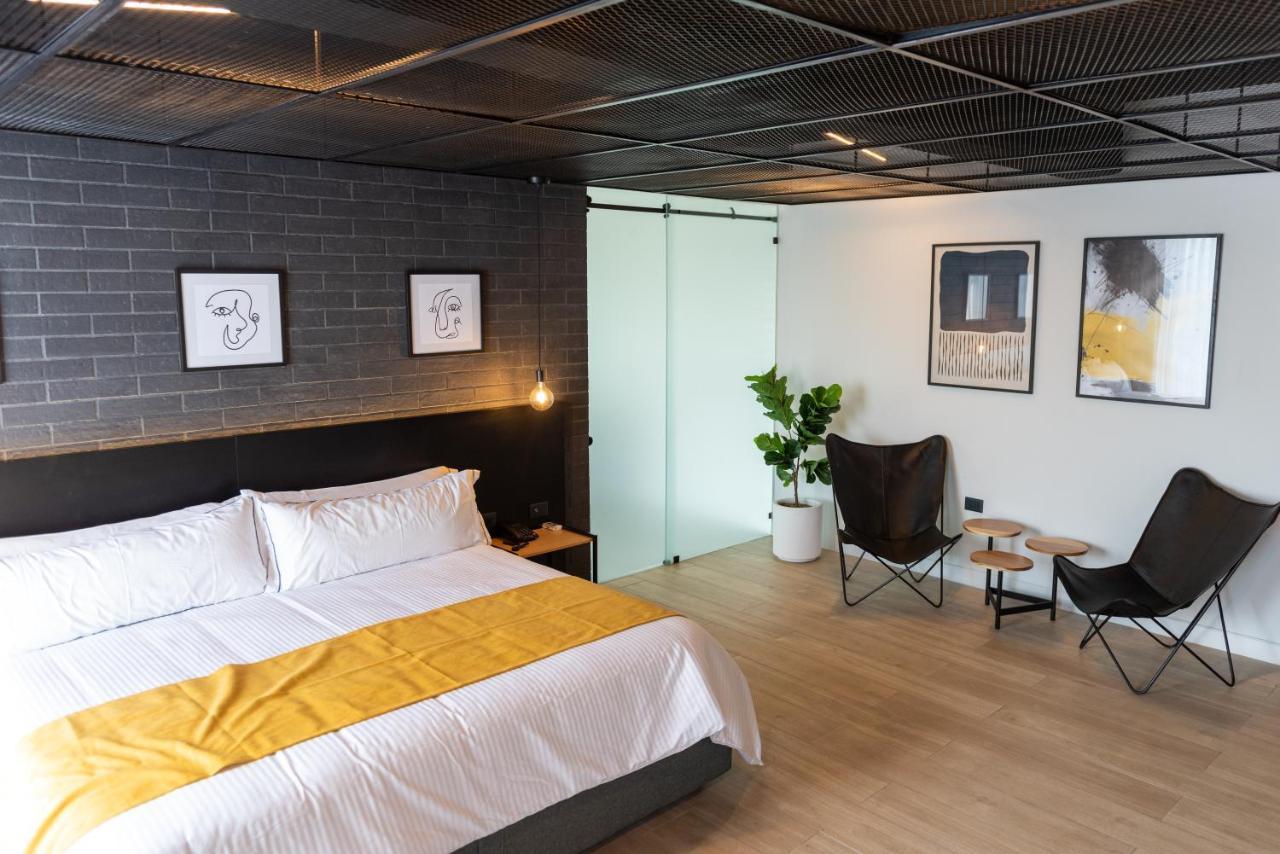 Fulton Business Luxury Hotel Γκουανταλαχάρα Εξωτερικό φωτογραφία